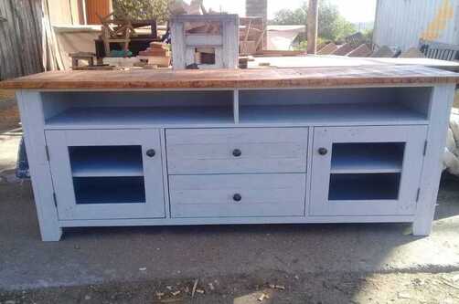 2door-2drawer-2shelves TV stand